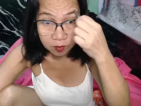 Avatar of ASIANDOLLY4U69