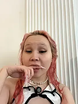 AsiaVegas — oil on my boobs