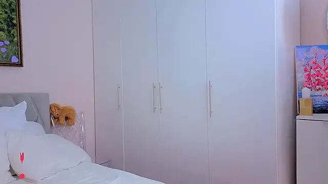 aurora-wow — Make my pussy feel you!+3m ctrl