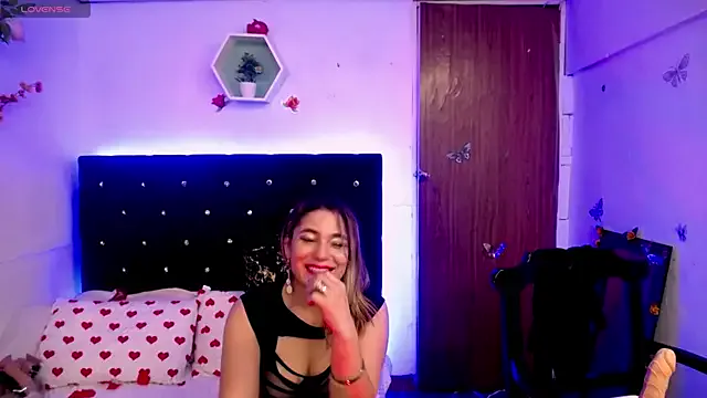 Avatar of AuroraRojas