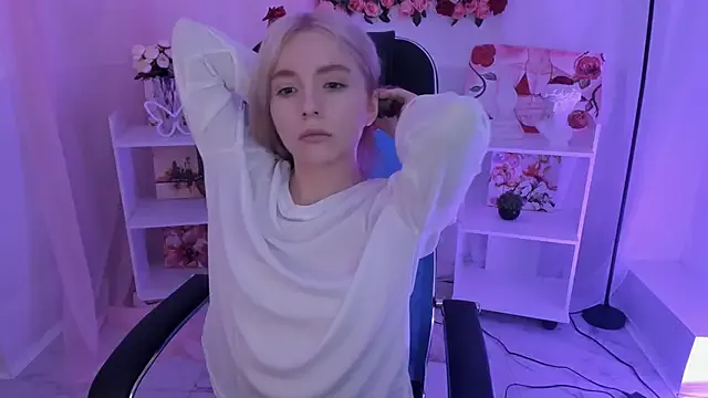 Avatar of AuroraWrenfield