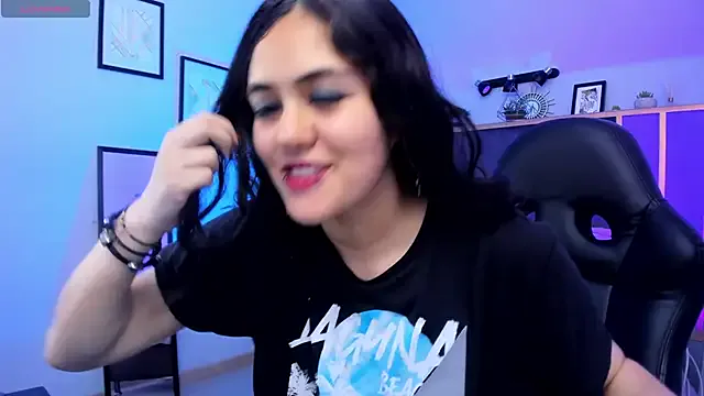 Azurra_amatto2 — Let me suck your cock 