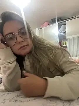 Baby_babivip — Domi pussy