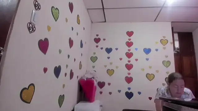 BarbaraFight — Spank my ass X10 times! yummy!