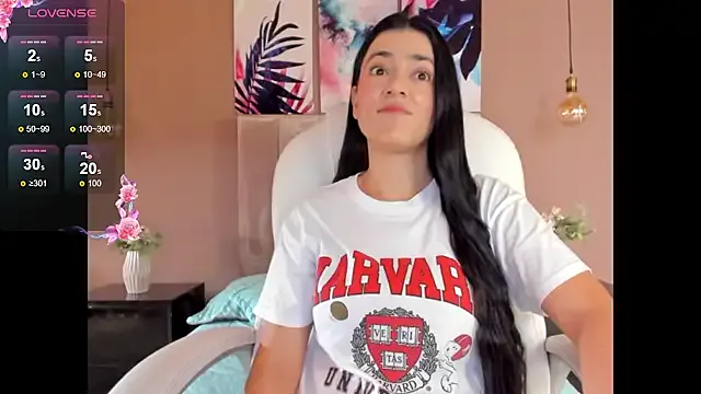 BellaClaiir — Freechat on StripChat