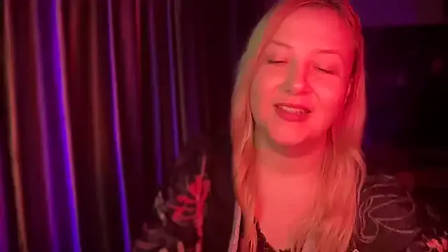 Avatar of BikiHellena