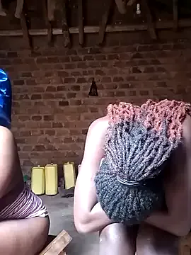 Black_juicy24 — Fingering pussy for daddy