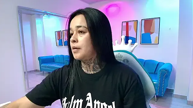 Avatar of Black_roseee