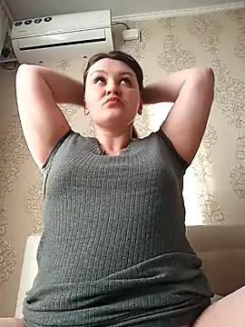 BlackCurly from StripChat is Freechat