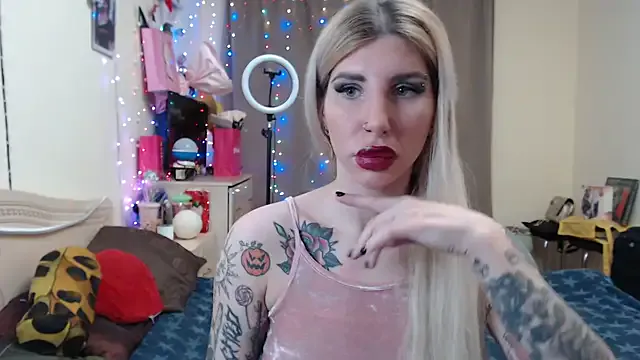 Avatar of BLACKPeonyy