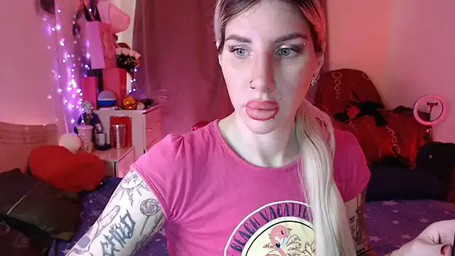 Avatar of BLACKPeonyy