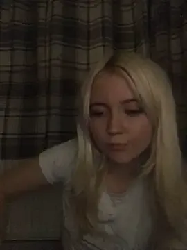 Avatar of Blondie_Sofia_Essexbabe