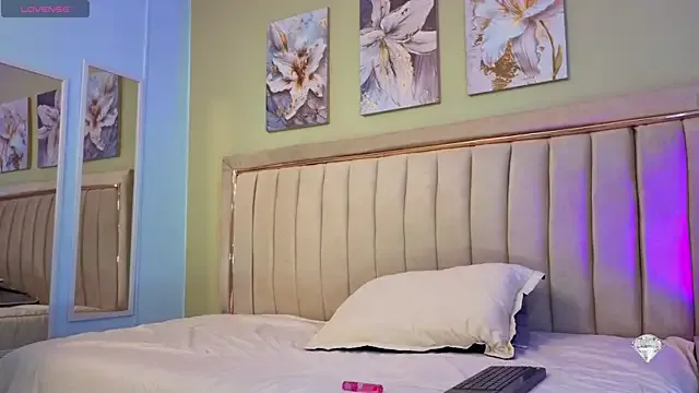 Bloom_Star — show squirt