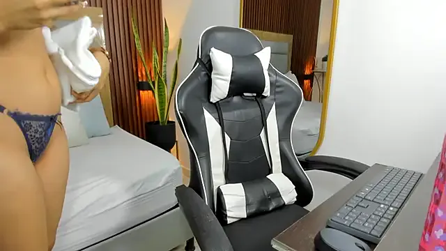 briana_titsworth — Freechat on StripChat