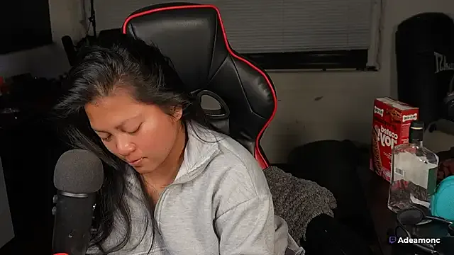 Bubbleliyah — Oil body + masturbate