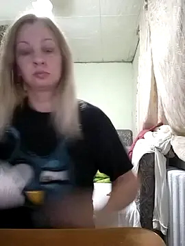 BustyBlond — Help buy Lovens