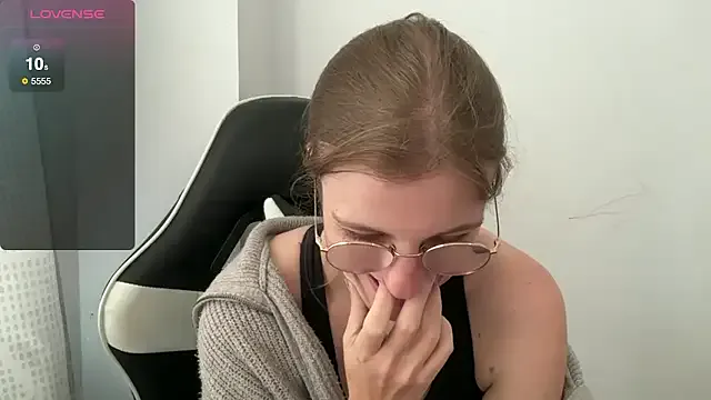 Avatar of BustyKellyXXX