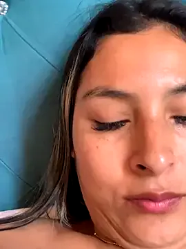 Cami_Leon2 — Freechat on StripChat