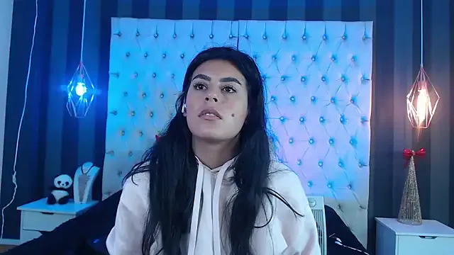 Camile_Petite — Freechat on StripChat