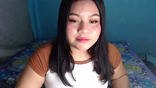 Candy_chloee — Sexy dance and play pussy 