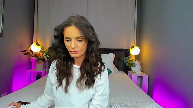 Avatar of CarlaWhite