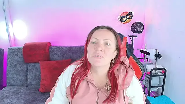 Avatar of carolinhe_