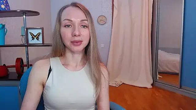 catAlisa from StripChat is Freechat