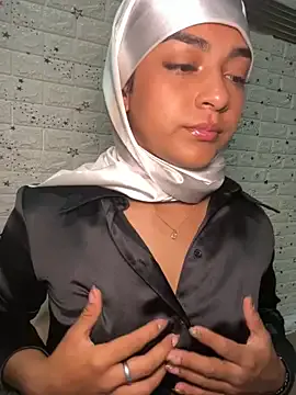 CelestSkyy — Fingering in my ass