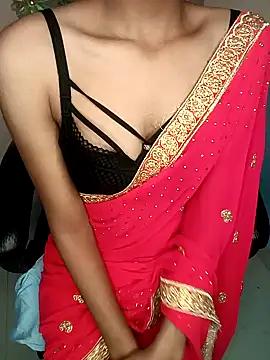 Chandani-Love from StripChat is Freechat