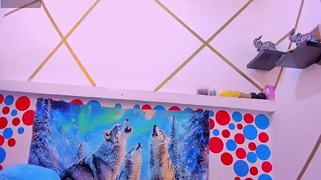 Avatar of charlotte-11