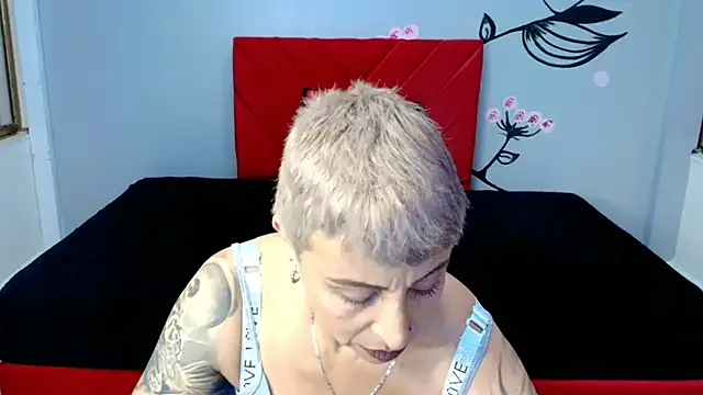 Avatar of Charlotte__Gray