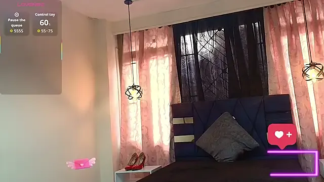 Charlotte__Gray — FULL NUDE+OIL ON BODY