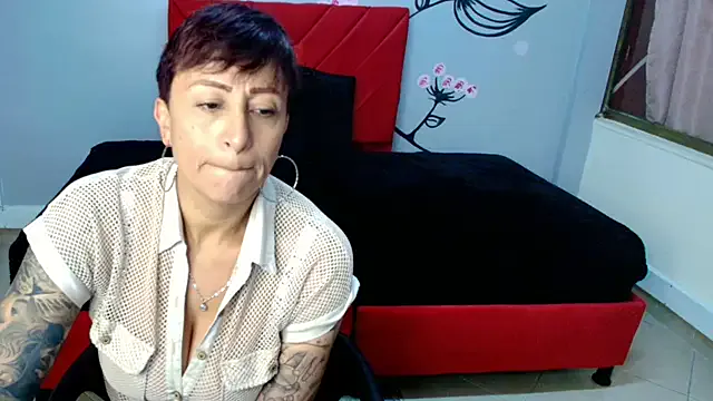 Avatar of Charlotte__Gray