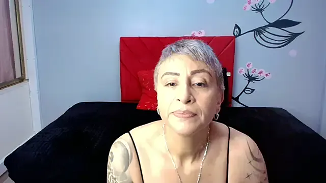 Avatar of Charlotte__Gray