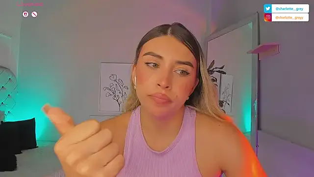 Avatar of charlotte__grey