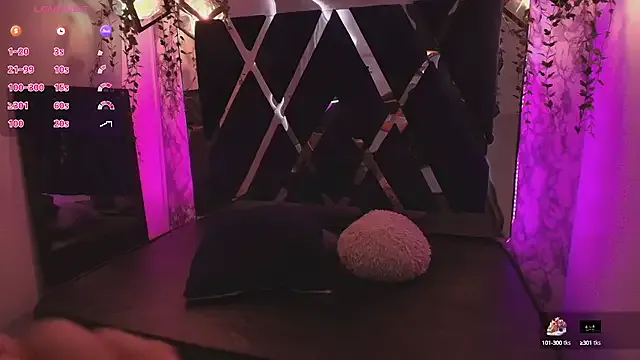 Avatar of charlotte_bluee