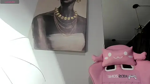 Avatar of Charlotte_Richi