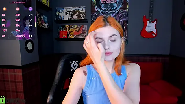 Avatar of CharlotteMitchell