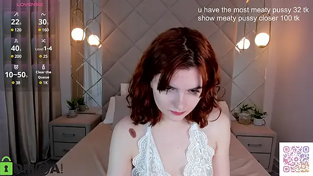 Avatar of CharlotteMitchell