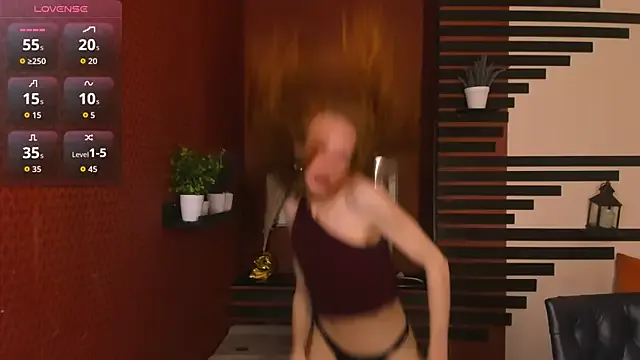 ChloeValentinee — suck dildo