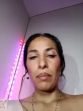 chloewildd_ — Make me horny