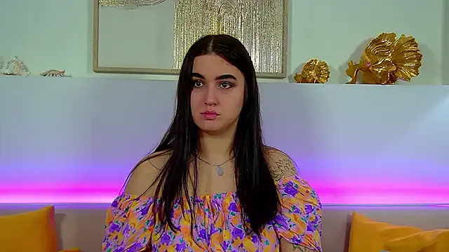 ChristinaMilton — Try on something fun 