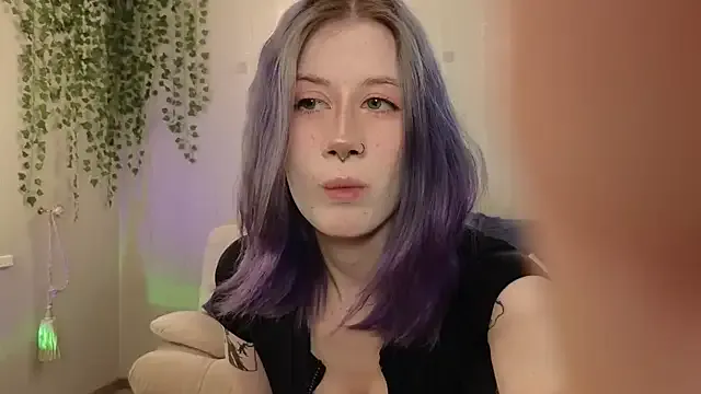 Avatar of christy_memeow