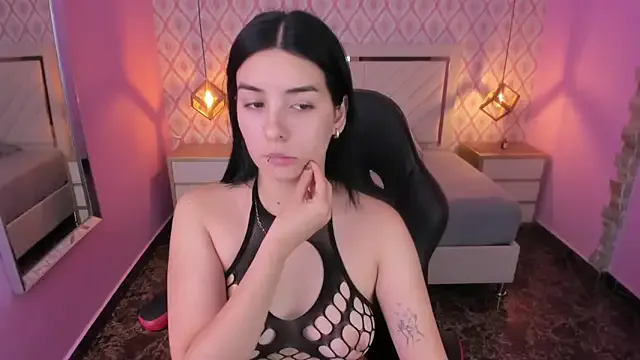 Avatar of CHRISTY_TEIGEN4