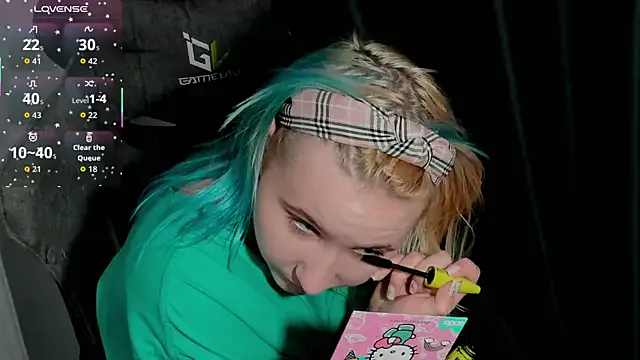 ChristyW3b — Slap hard my tits