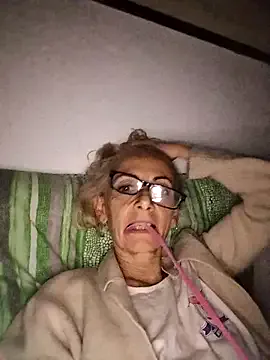 Avatar of clarabell4