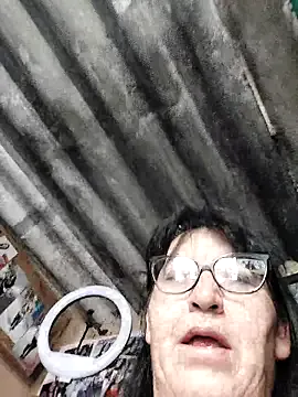 clarita_01 — Mostrar coo y culo