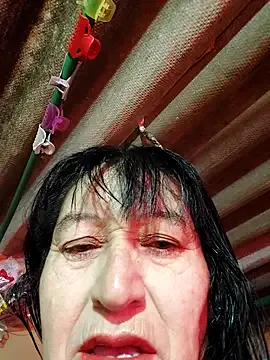 Avatar of clarita_01