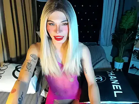 Avatar of ClassyTemptressX