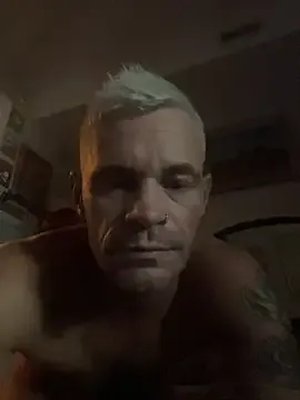 CloudyHungSoCal's avatar